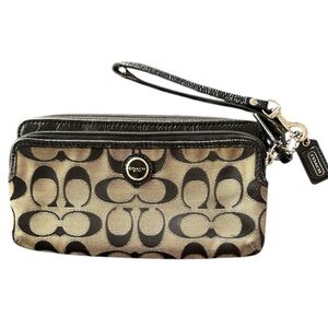 Coach Double Zip Wristlet in Signature Canvas Wallet Double Zip Pockets Y2K